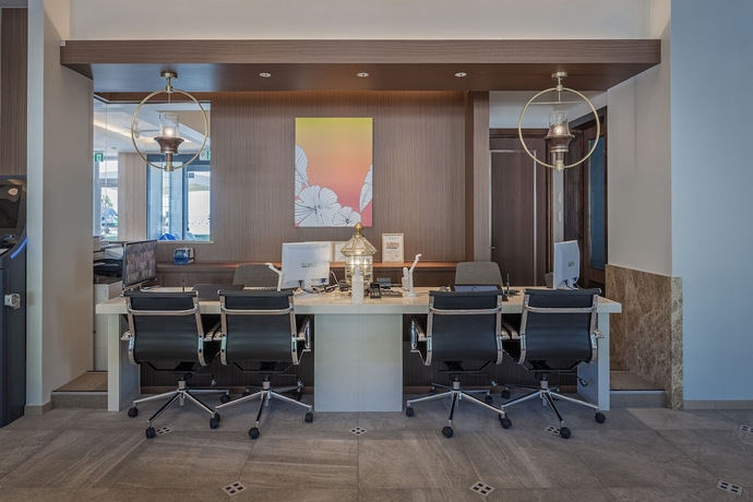 Imagen de los interiores del Hotel Kariyushi Lch Resort. Foto 17