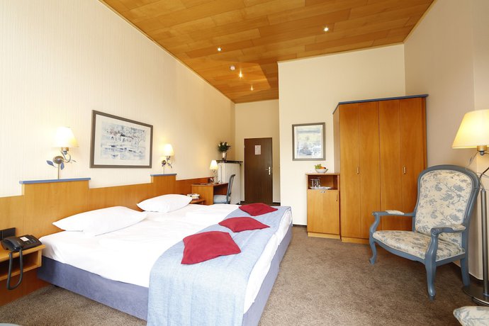 Imagen de la habitación del Hotel Karl Noss. Foto 4
