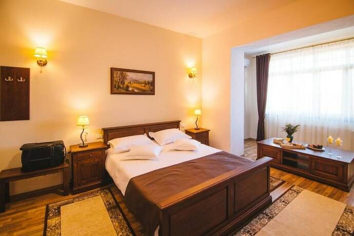 Imagen general del Hotel Karlhof. Foto 3