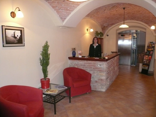 Imagen general del Hotel Karlin. Foto 3