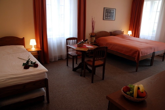 Imagen de la habitación del Hotel Karlin. Foto 6