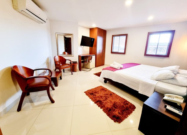 Imagen de la habitación del Hotel Karlo. Foto 7