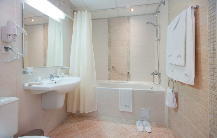 Imagen de la habitación del Hotel Karlovo. Foto 6
