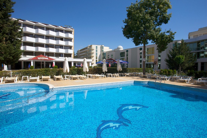 Imagen de la piscina del Hotel Karlovo. Foto 8