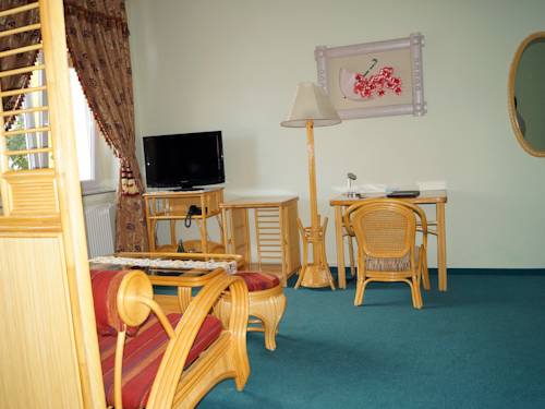 Imagen de la habitación del Hotel Karlshorst. Foto 13