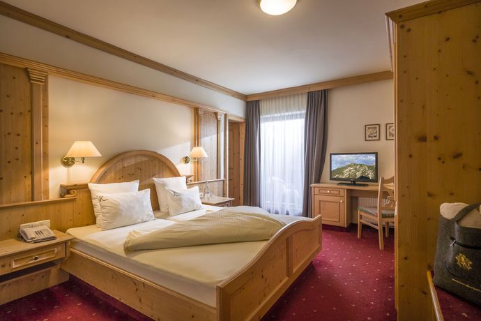 Imagen de la habitación del Hotel Karlwirt. Foto 15