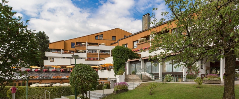 Imagen de los exteriores del Hotel Karma Bavaria. Foto 10