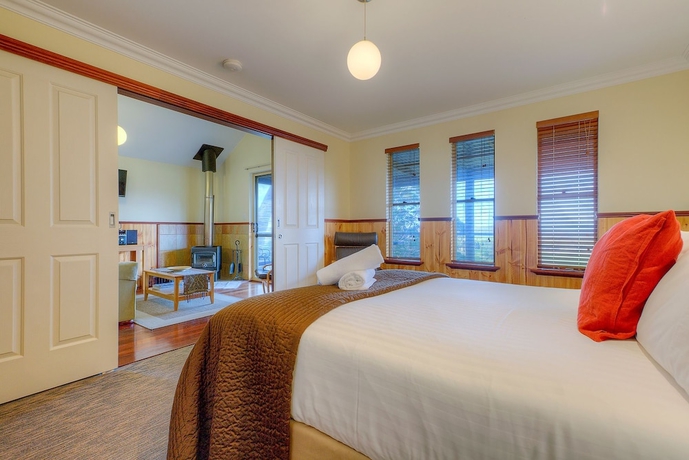 Imagen de la habitación del Hotel Karma Chalets. Foto 6