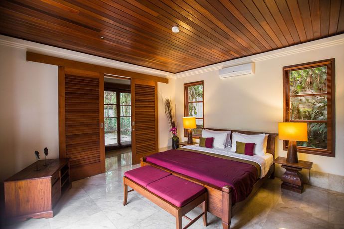 Imagen de la habitación del Hotel Karma Jimbaran. Foto 6