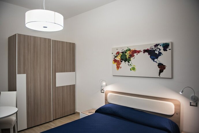 Imagen de la habitación del Hotel Karma Resort, Venetico. Foto 11