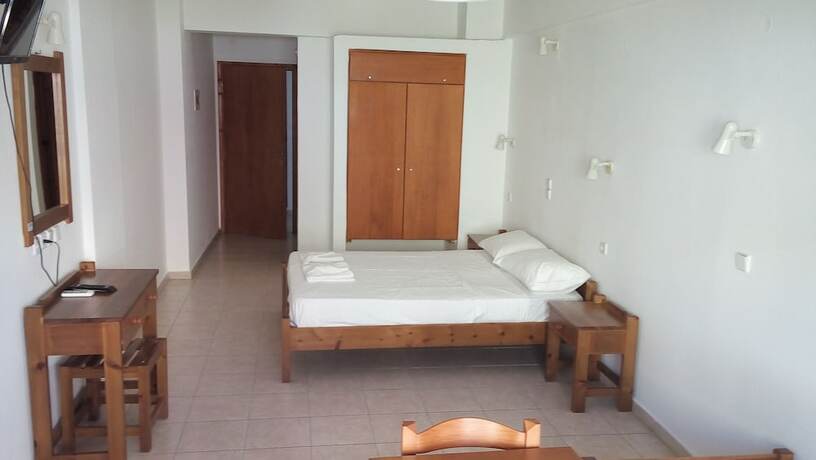 Imagen de la habitación del Hotel Karmi Studios and Apartments. Foto 17