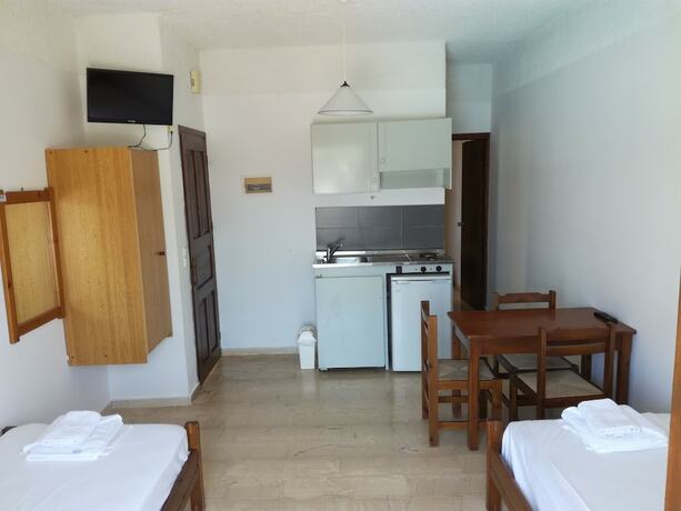 Imagen de la habitación del Hotel Karmi Studios and Apartments. Foto 19