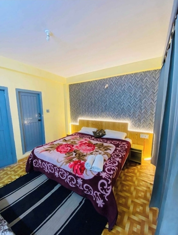 Imagen de la habitación del Hotel Karnataka House. Foto 9