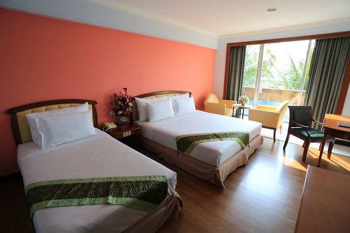 Imagen de la habitación del Hotel Karnmanee Palace. Foto 7