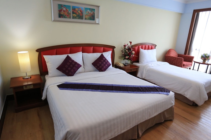 Imagen de la habitación del Hotel Karnmanee Palace. Foto 9