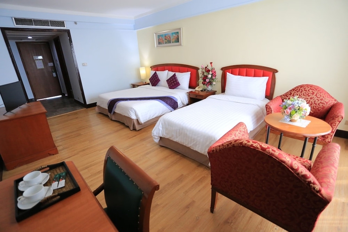 Imagen de la habitación del Hotel Karnmanee Palace. Foto 12