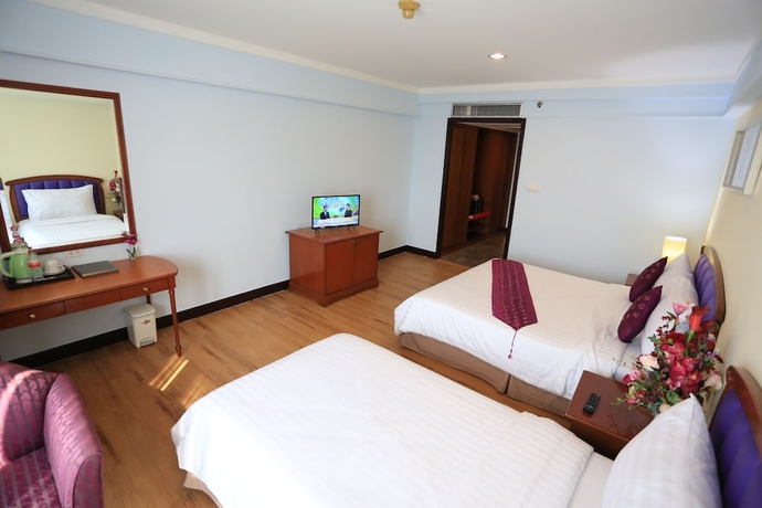 Imagen de la habitación del Hotel Karnmanee Palace. Foto 16