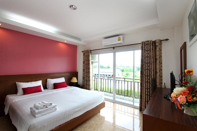 Imagen de la habitación del Hotel Karnmanee Place. Foto 8