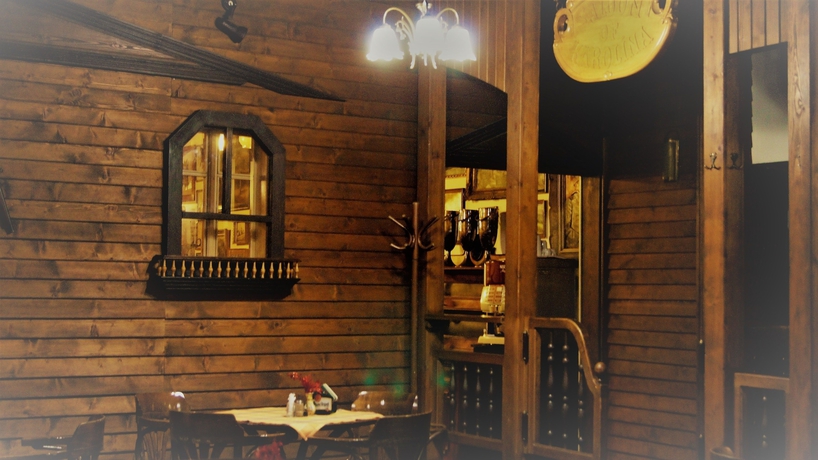 Imagen del bar/restaurante del Hotel Karolina, Harrachov. Foto 8