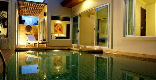 Imagen general del Hotel Karon Beach Walk Villa. Foto 2