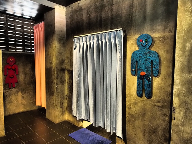 Imagen de los interiores del Hotel Karon Living Room. Foto 9