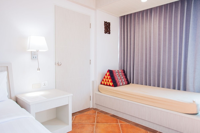 Imagen de la habitación del Hotel Karon Sea Sands Resort. Foto 5