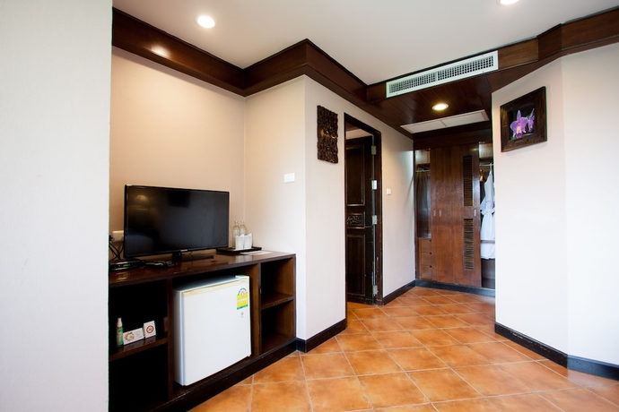 Imagen de la habitación del Hotel Karon Sea Sands Resort. Foto 16