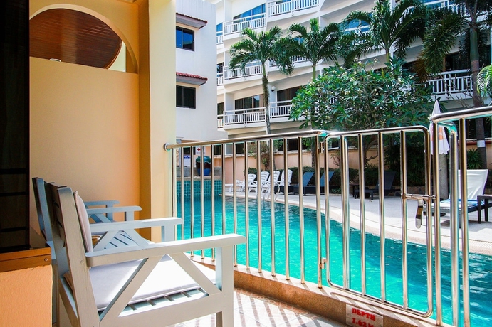 Imagen de la habitación del Hotel Karon Sea Sands Resort. Foto 17