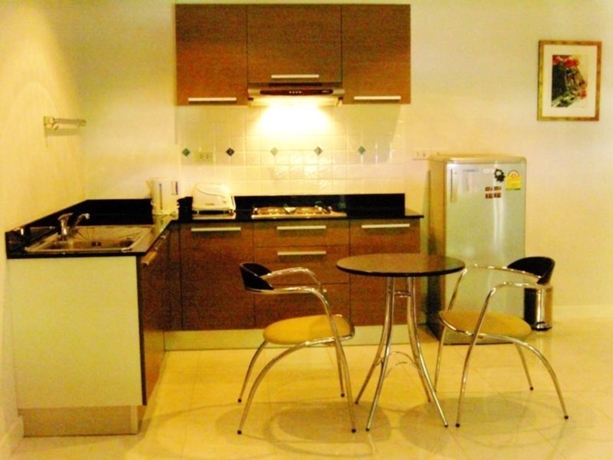 Imagen general del Hotel Karon Studio Service Apartment. Foto 4