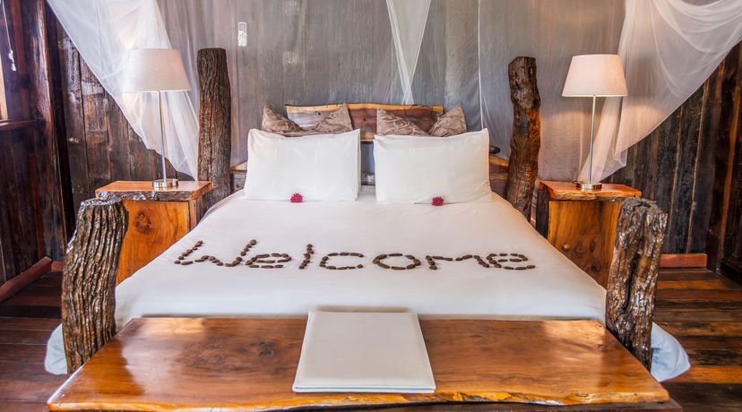 Imagen de los exteriores del Hotel Karongwe River Lodge. Foto 12