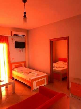 Imagen de la habitación del Hotel Karos Llaman. Foto 15