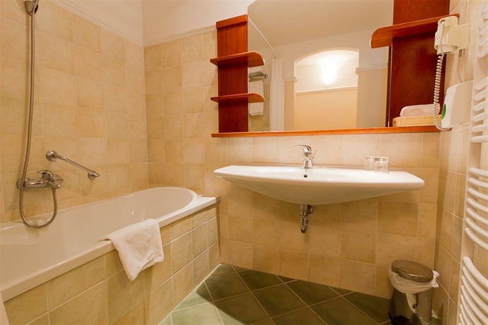 Imagen general del Hotel Karos Spa. Foto 6