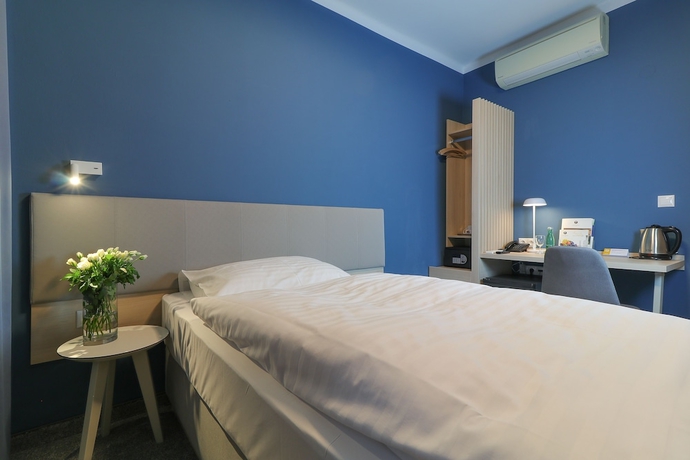 Imagen de la habitación del Hotel Karpatia. Foto 5