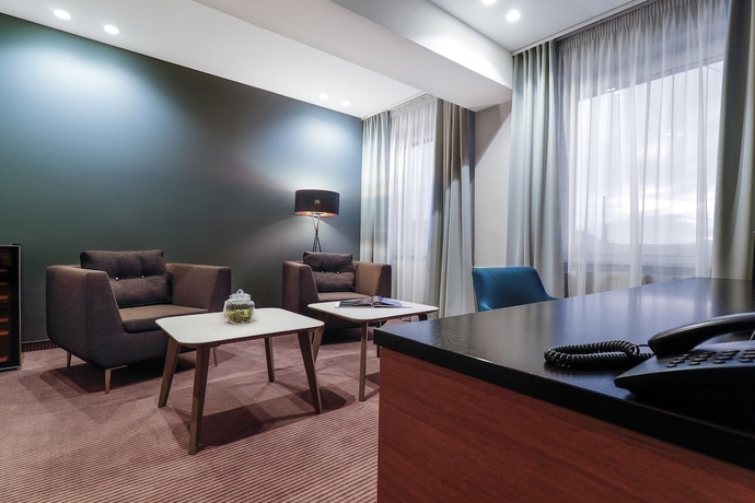 Imagen de la habitación del Hotel Karpatia. Foto 16