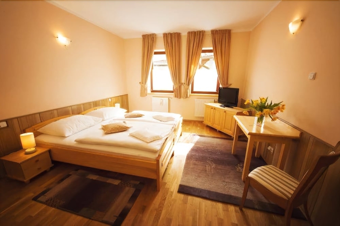 Imagen de la habitación del Hotel Karpatsky Dvor. Foto 16