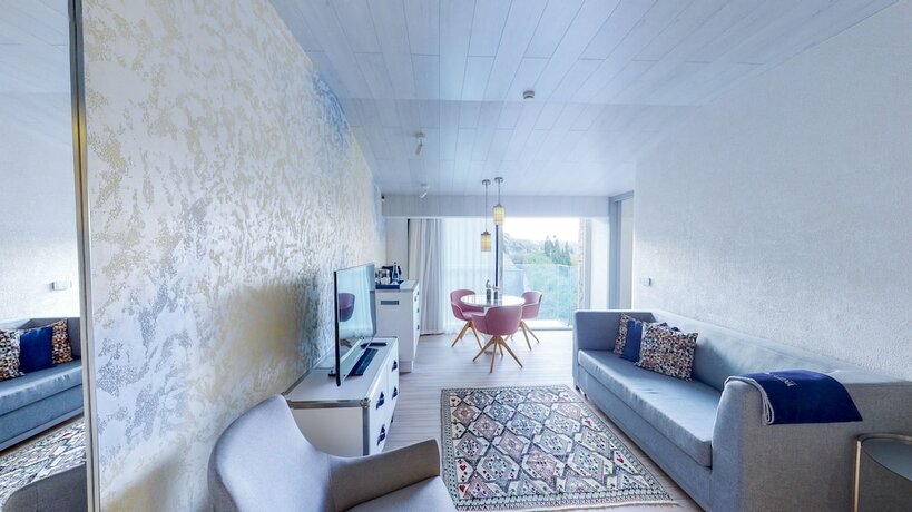Imagen de la habitación del Hotel Karpaz Gate Marina. Foto 18