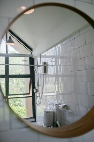 Imagen de la habitación del Hotel Karpenter Lampang. Foto 28