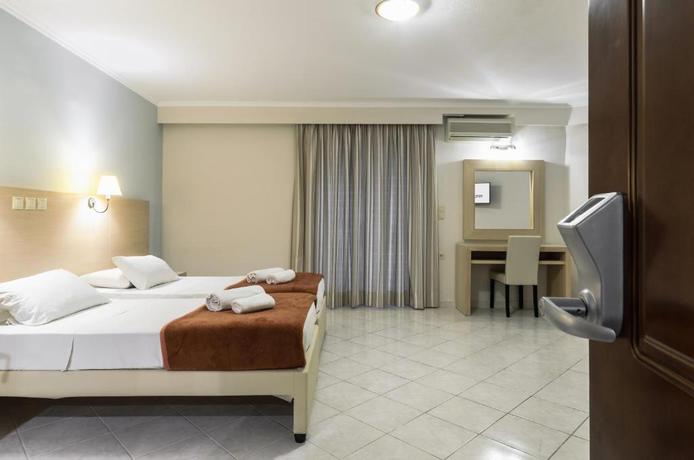 Imagen general del Hotel Karras. Foto 2