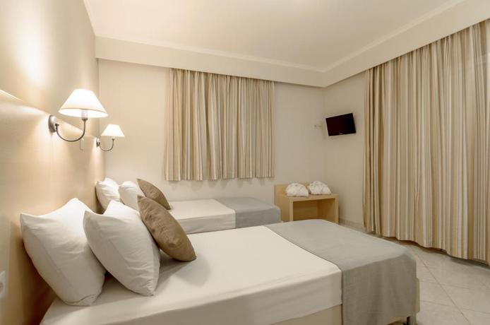 Imagen general del Hotel Karras. Foto 8