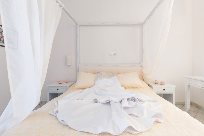 Imagen de la habitación del Hotel Karras Star. Foto 5