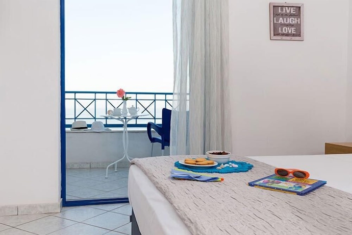Imagen de la habitación del Hotel Karras Star. Foto 7