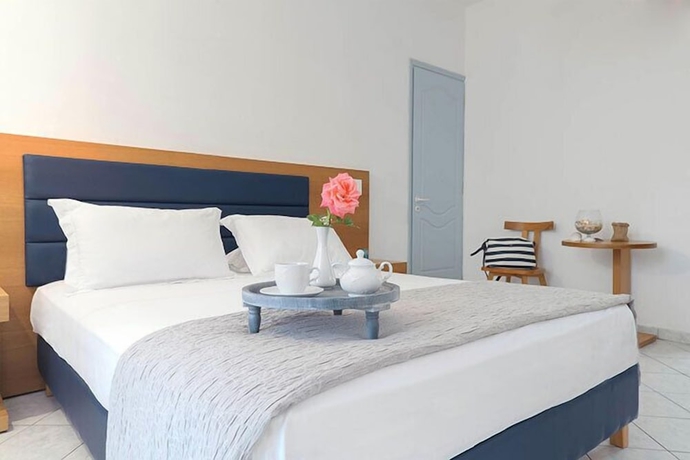 Imagen de la habitación del Hotel Karras Star. Foto 8