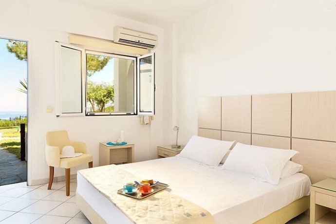 Imagen de la habitación del Hotel Karras Star. Foto 9