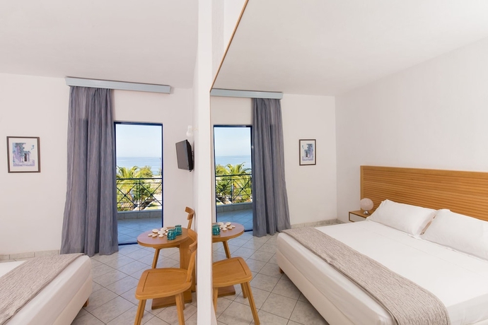 Imagen de la habitación del Hotel Karras Star. Foto 12