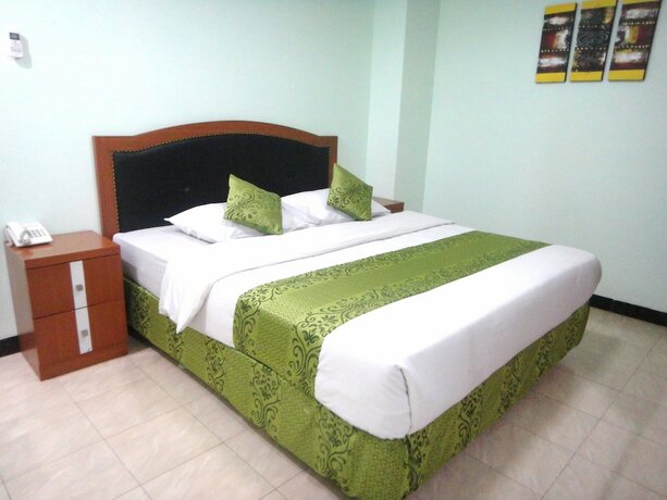 Imagen de la habitación del Hotel Karsa Utama. Foto 17