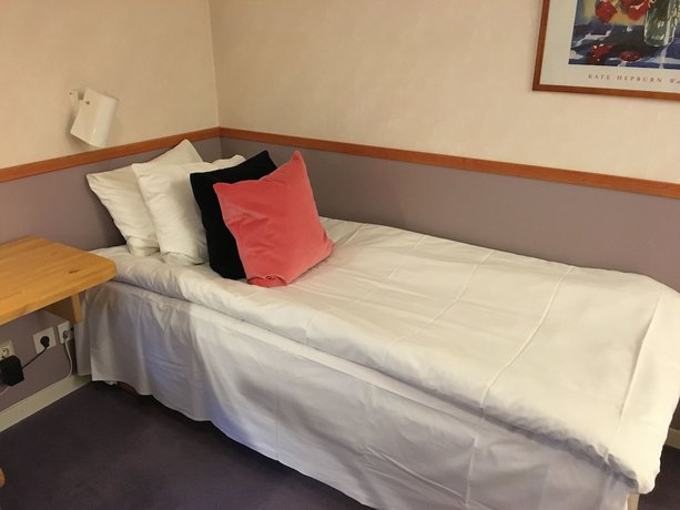 Imagen de la habitación del Hotel Karstorp. Foto 9