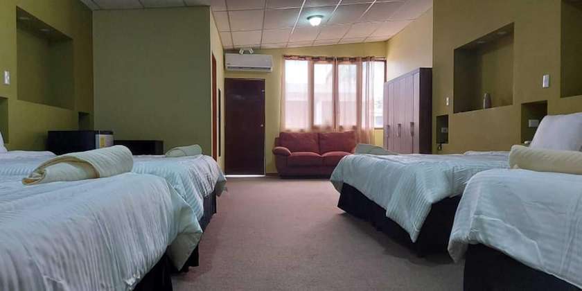 Imagen de la habitación del Hotel Kartagus. Foto 15