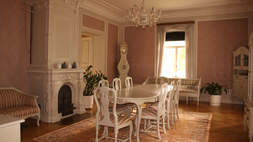 Imagen de la habitación del Hotel Kartanohotelli Karhulan Hovi. Foto 13