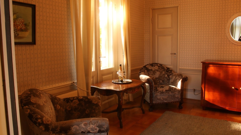 Imagen de los interiores del Hotel Kartanohotelli Karhulan Hovi. Foto 16