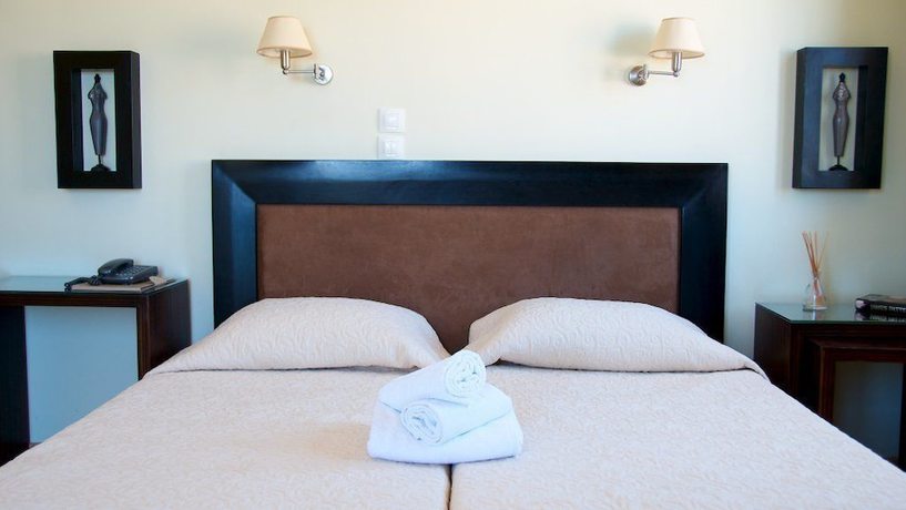 Imagen de la habitación del Hotel Karthea. Foto 9